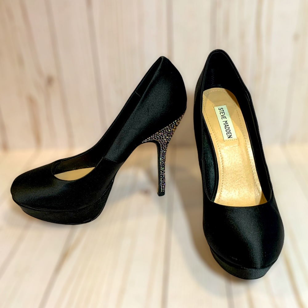 NWT Steve Madden Black High Heels with Rhinestones